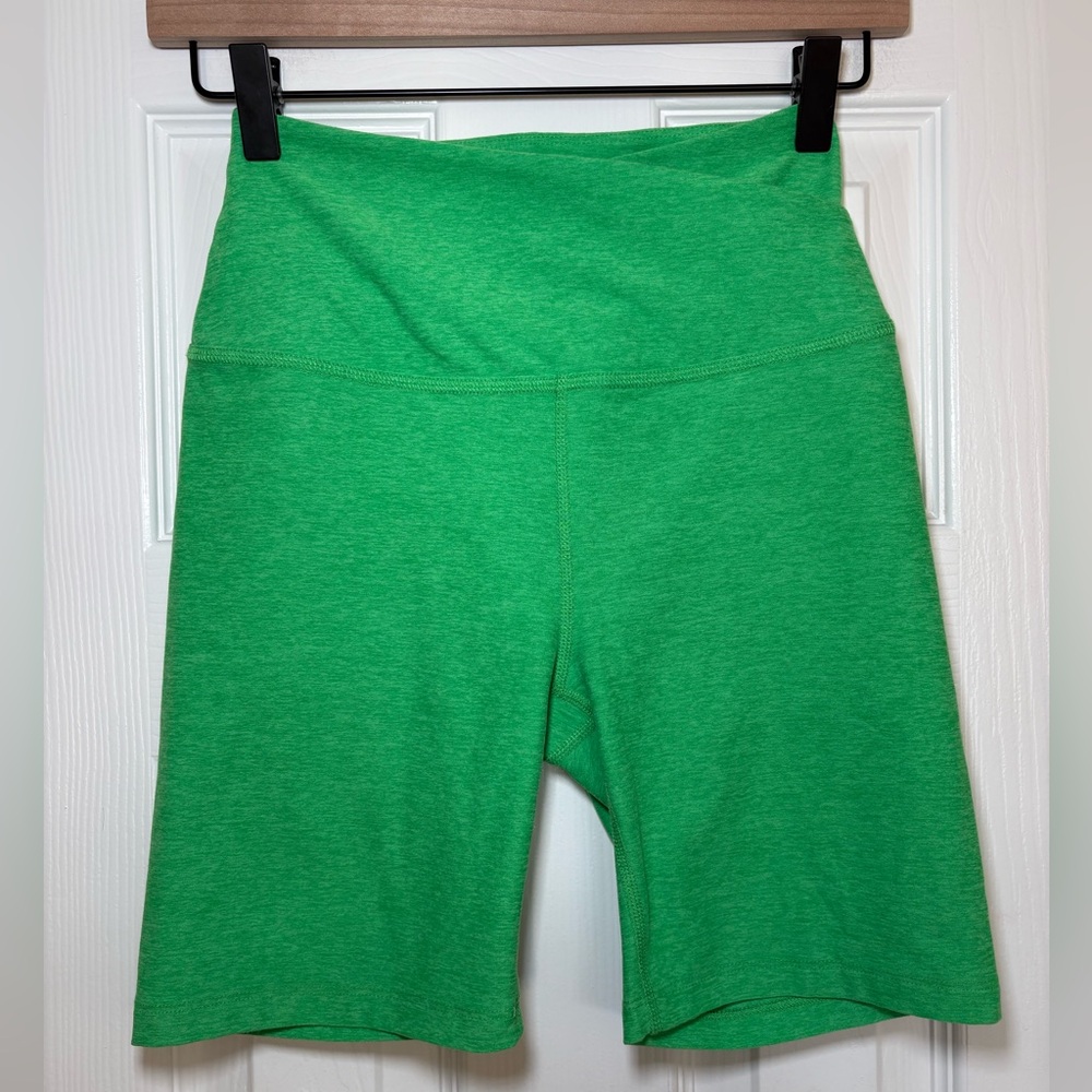 Beyond Yoga Spacedye At Your Leisure Crossover Biker‎ Shorts Small 6.5”
